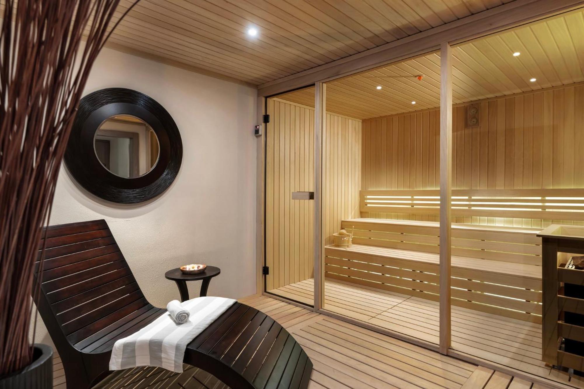 Crowne Plaza - Ortakoy Bosphorus By Ihg Hotel 5*