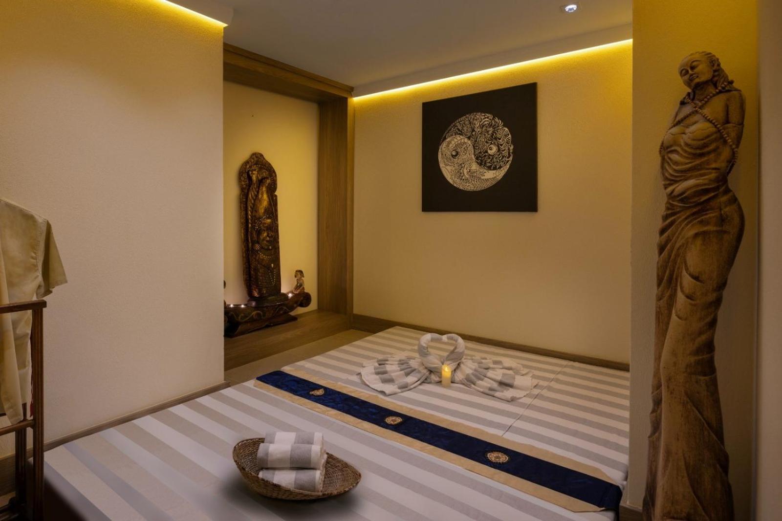 Crowne Plaza - Ortakoy Bosphorus By Ihg Otel İstanbul